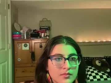 lau_mamacita's chat room