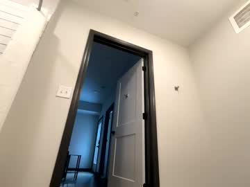 candyclaws05's chat room