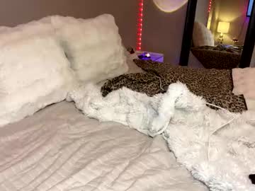 flexyroxxxy's chat room