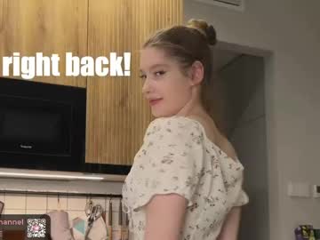 aileen__'s chat room