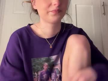 fantasyella's chat room