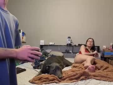 crownandkat's chat room