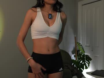 littlemiss_kira's chat room