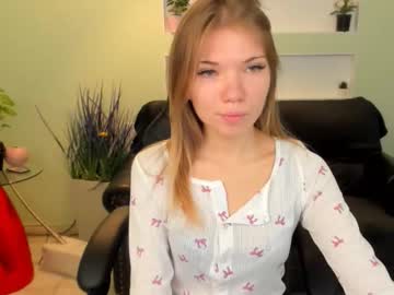 michafox's chat room