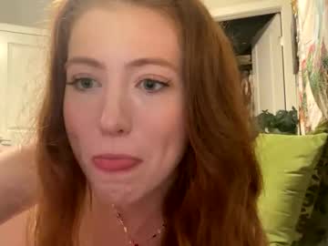 redgingersnapz's chat room