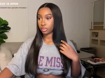 violet6xft's chat room