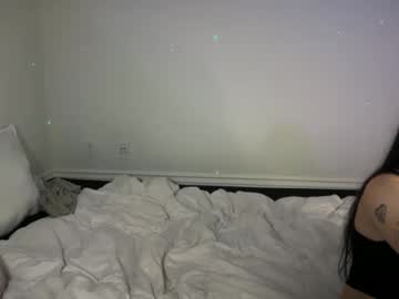 miamoorexo's chat room