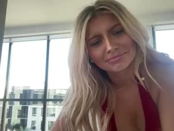 summerclarkee's chat room