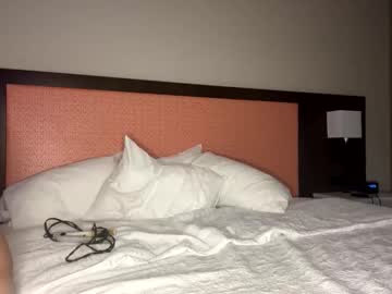 naughty_night_owl's chat room