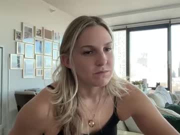 graciemae_baexx's chat room