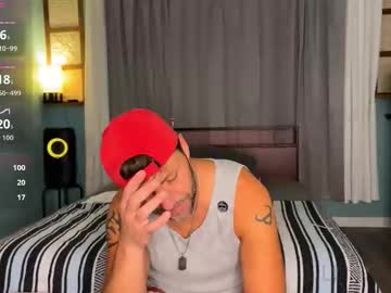 bigguylilmiss's chat room