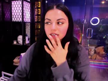 alma_pearl's chat room