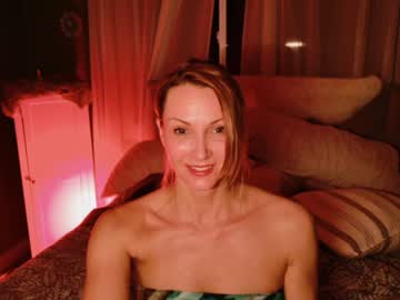 kaileeshy's chat room