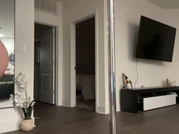 luvaimee's chat room