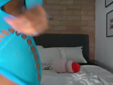 canelasungirl's chat room