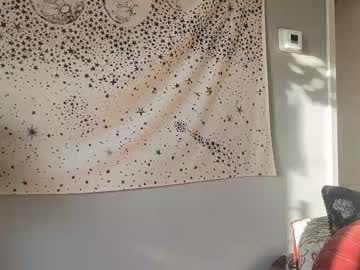 ivyquinette's chat room