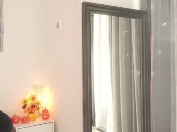 mysticxkitty's chat room