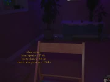 jada_valentine's chat room