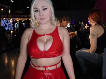 missnerdydirty's chat room