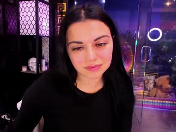 alma_pearl's chat room