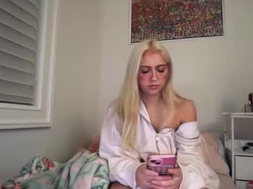 kateharperr's chat room