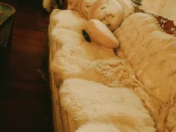 thecamwoman's chat room