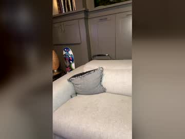 kisskatie's chat room