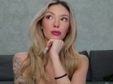 v_deville's chat room