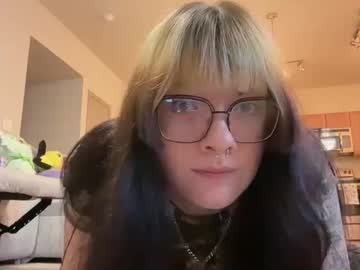 irissweets's chat room