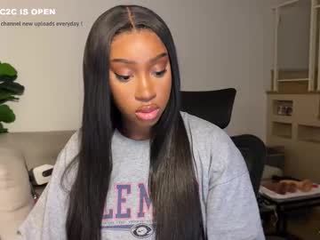 violet6xft's chat room