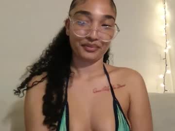 rosalinatoosexy's chat room