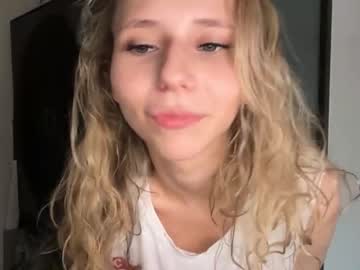 anyaa777's chat room