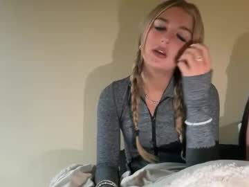 alyssastonee's chat room