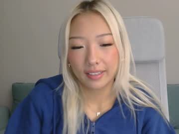 vivianwinters's chat room