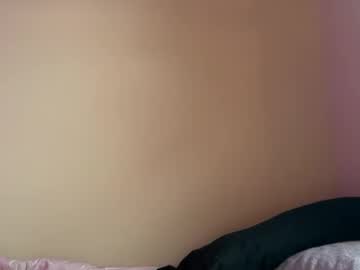 chloeros3e's chat room