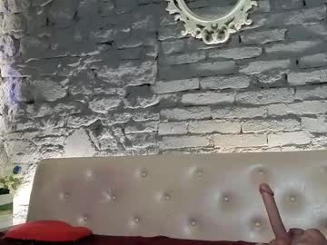 vixvixenn's chat room