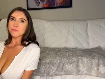 bigguylilmiss's chat room