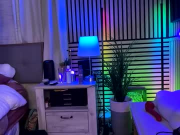 cumguzzlingskank's chat room