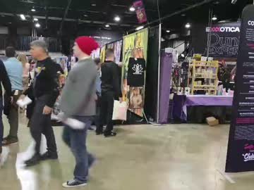 yourgirlmillie's chat room