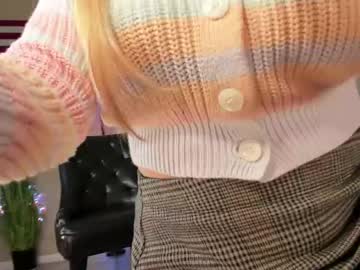 realtoxxxmaria's chat room