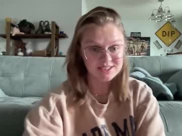 madlymads's chat room