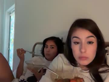 empressmonaa's chat room