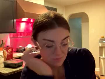 intothewoodswego's chat room