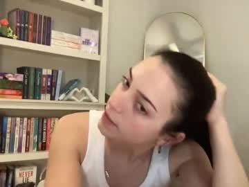 elenalovexxx's chat room