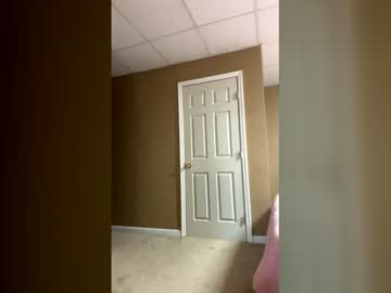 bubblesxxx615xxx601's chat room