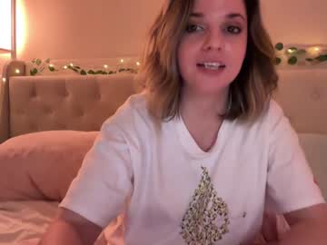 kitatochips's chat room