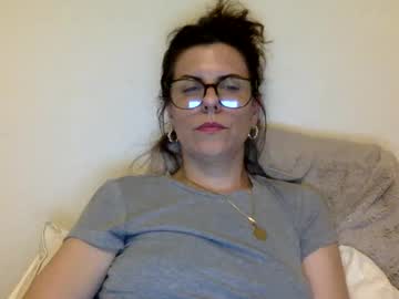 sweetriddance's chat room