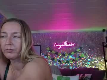 lucyallen4201's chat room