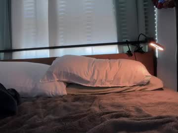 little_lies's chat room