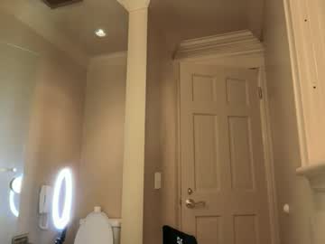 kendallmonroee's chat room